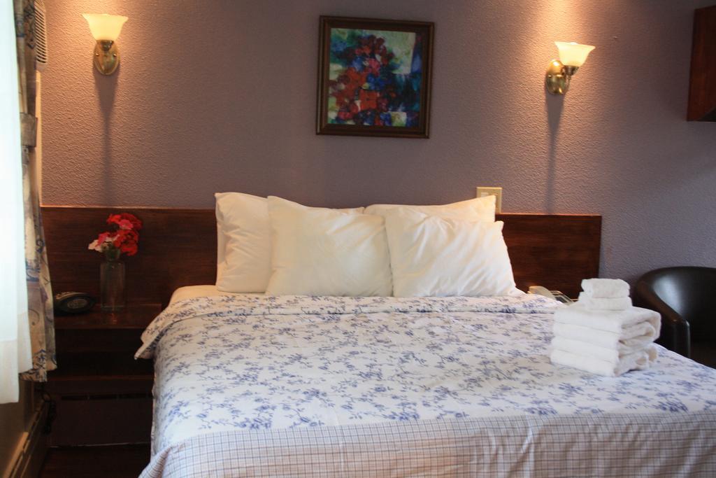 Au Doc Motel 레팡티니 객실 사진