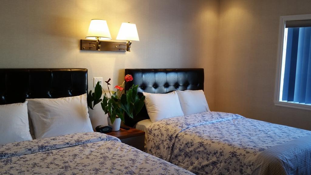 Au Doc Motel 레팡티니 객실 사진